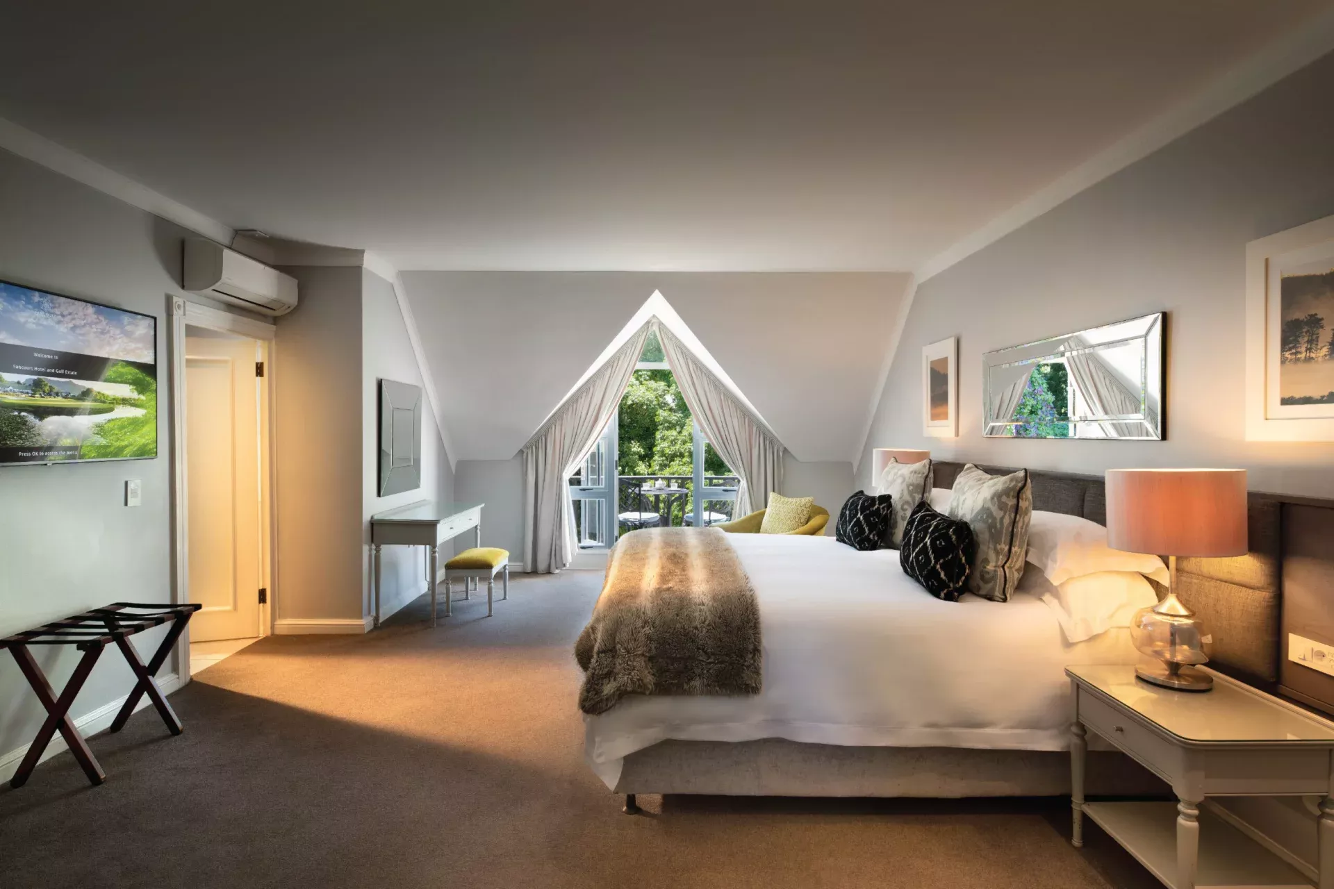 Classic Room